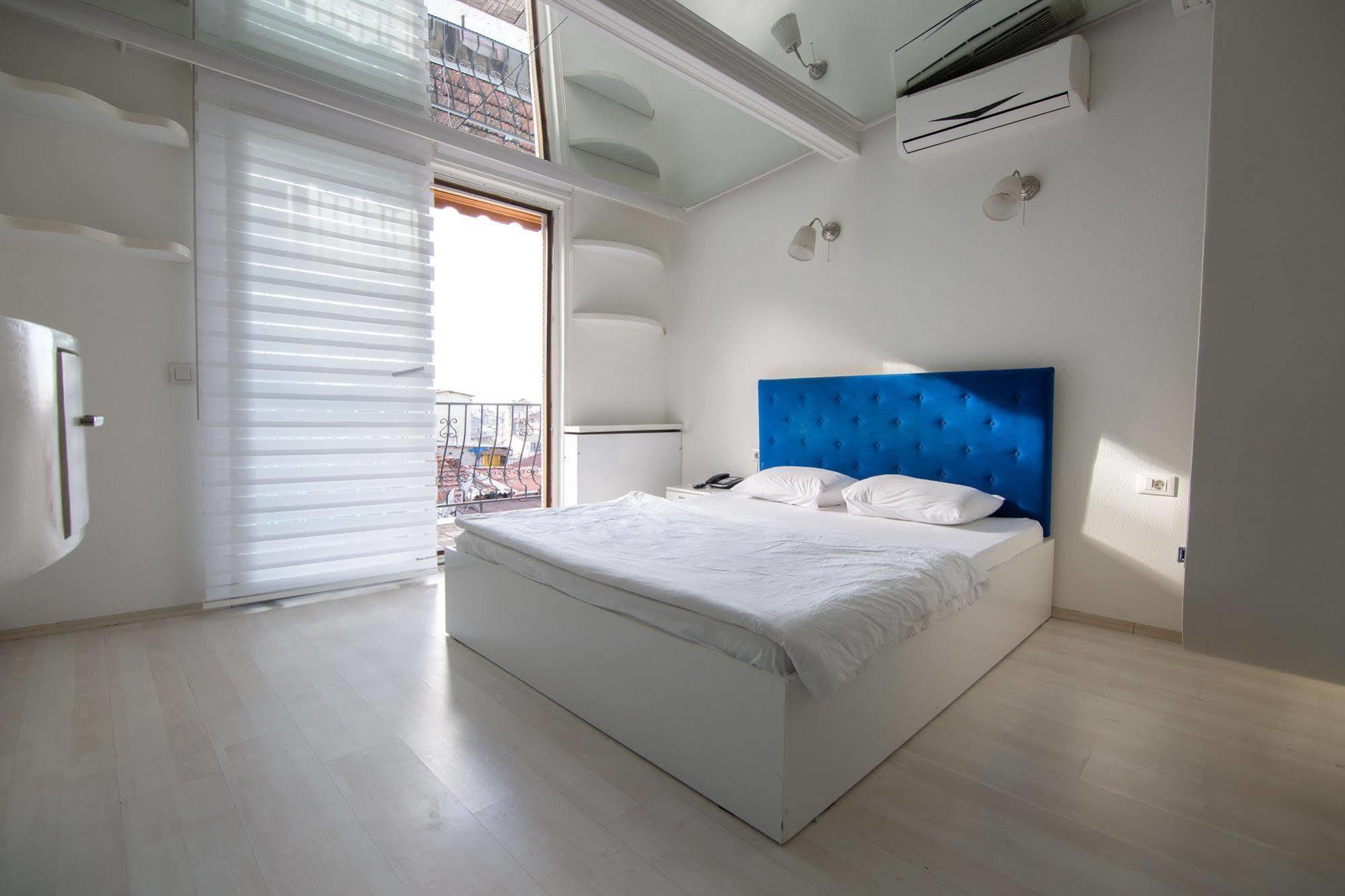 Element Suites Istanbul Bagian luar foto