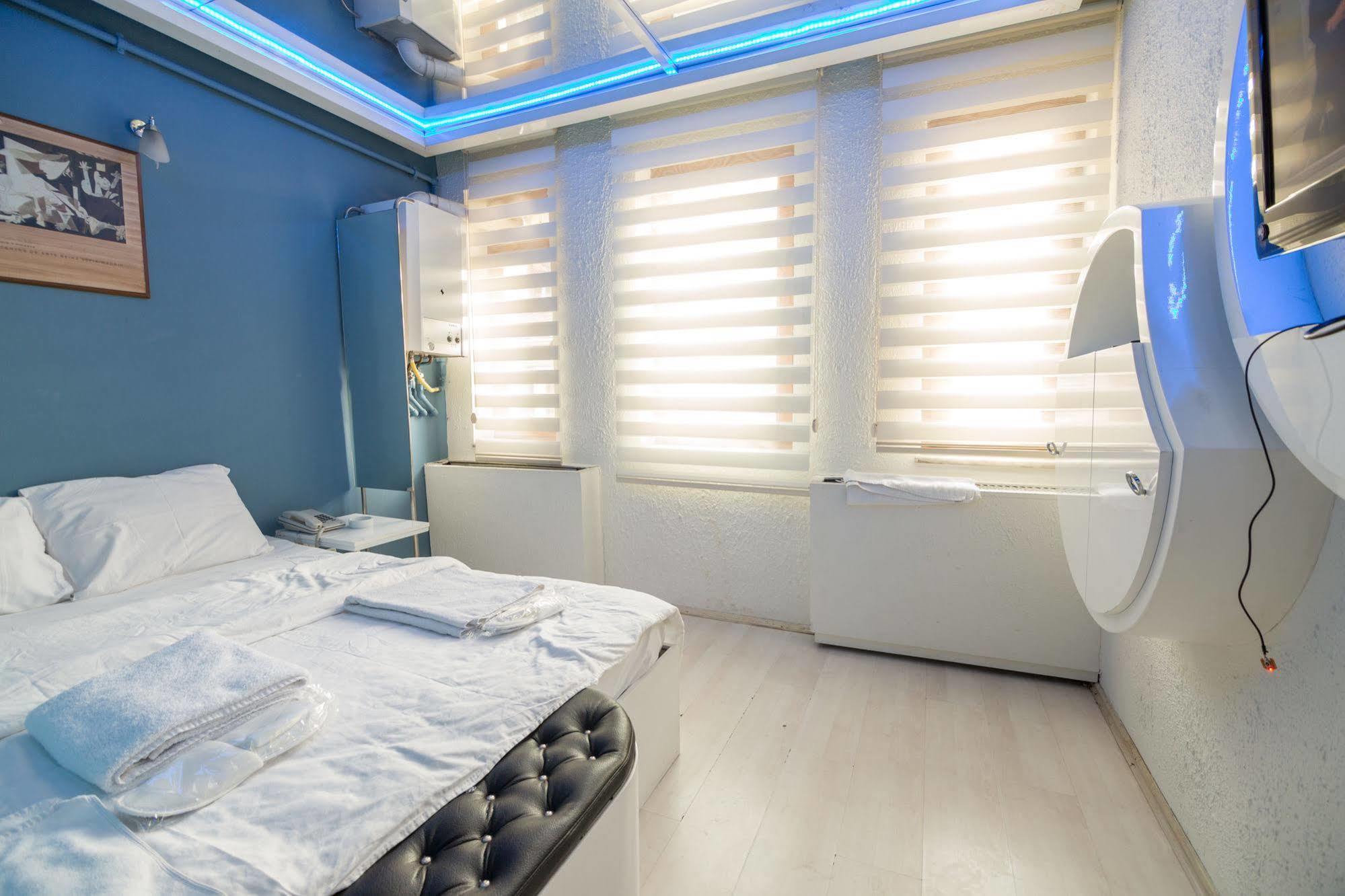 Element Suites Istanbul Bagian luar foto