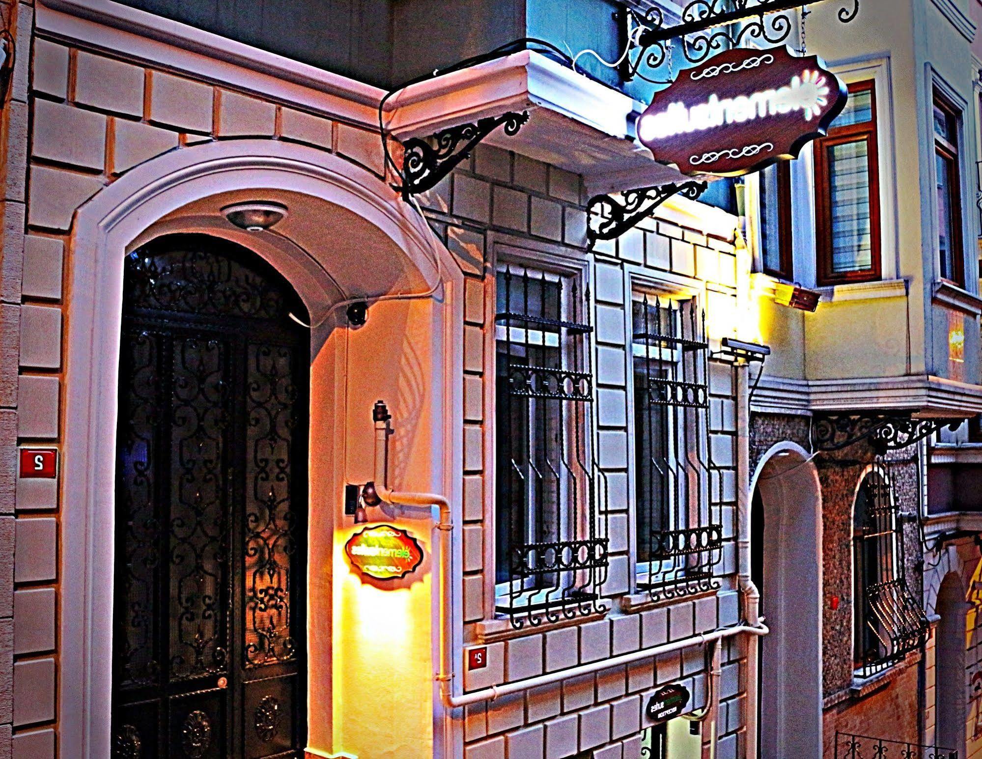 Element Suites Istanbul Bagian luar foto
