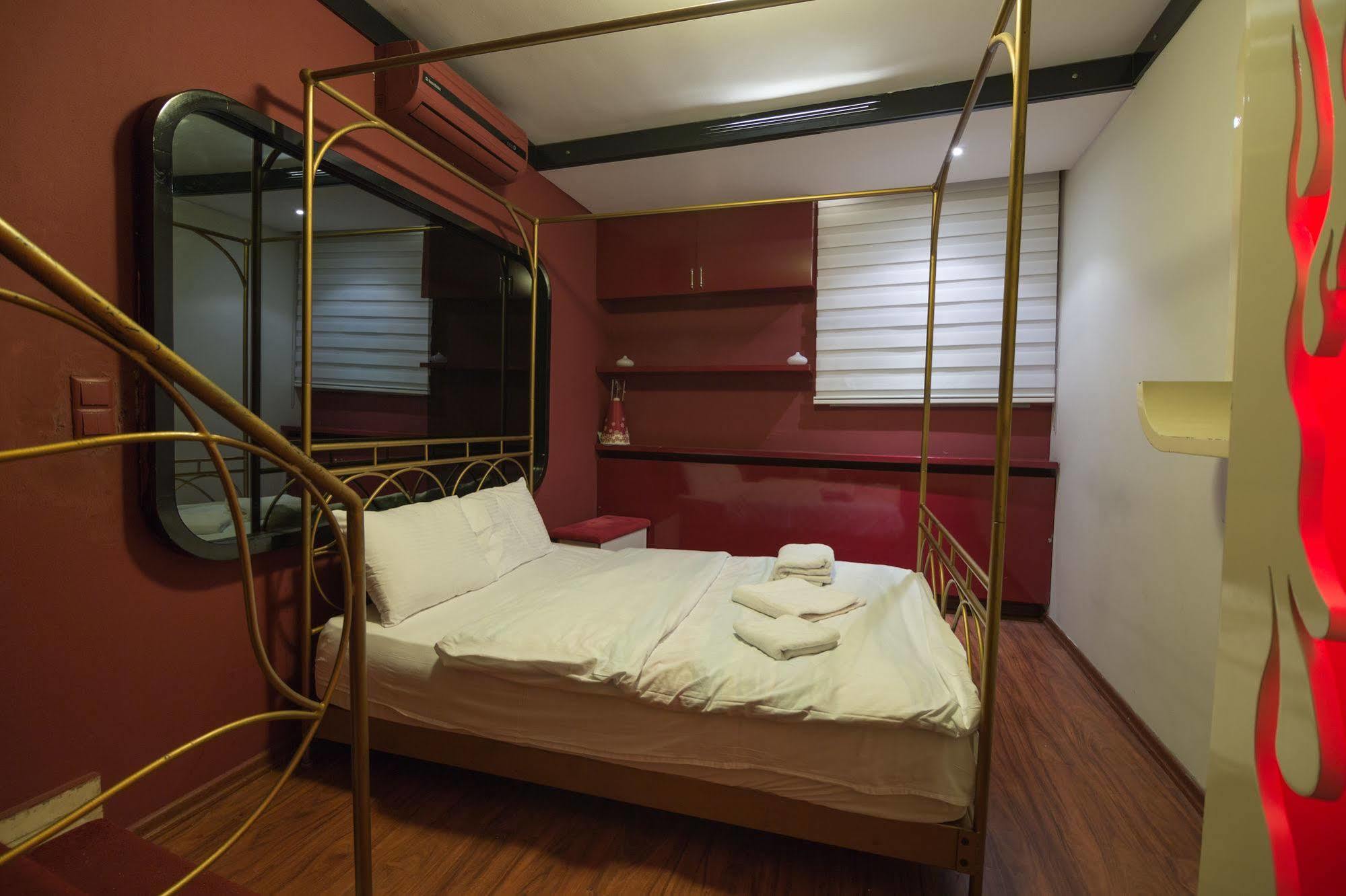 Element Suites Istanbul Bagian luar foto
